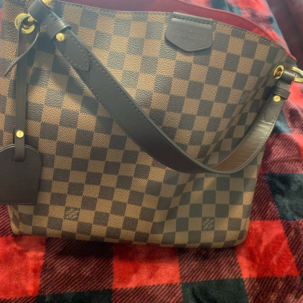 ❤️ Authentic Graceful Louis Vuitton